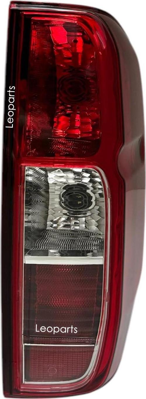Nissan Navara Stop Lambası Sağ 2006-2014 26550-EB380