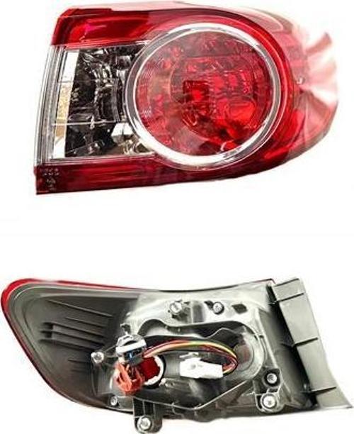 Toyota Corolla Stop Lambası Dış Sol 2010-2012 81561-02560