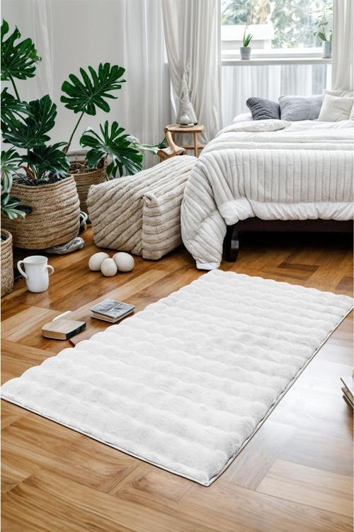 Tavşan Tüyü Post Peluş Ultra Yumuşak Makinede Yıkanabilir 80X150 CM BEYAZ