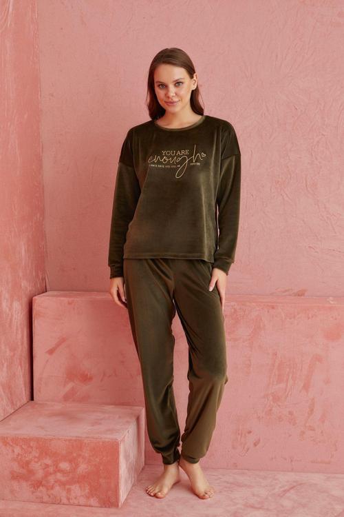 Büyük Beden Uzun Kol Kadife Pijama Takımı