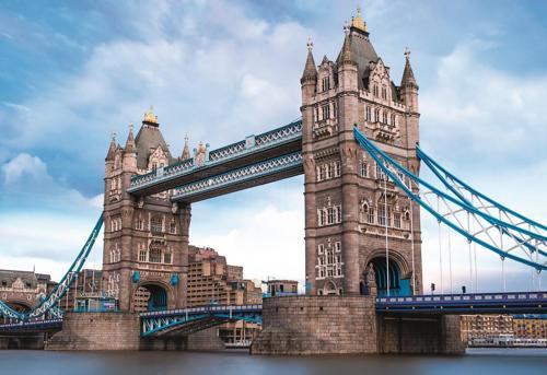 Tower Bridge Over Thames River, England 1500 Parça Puzzle