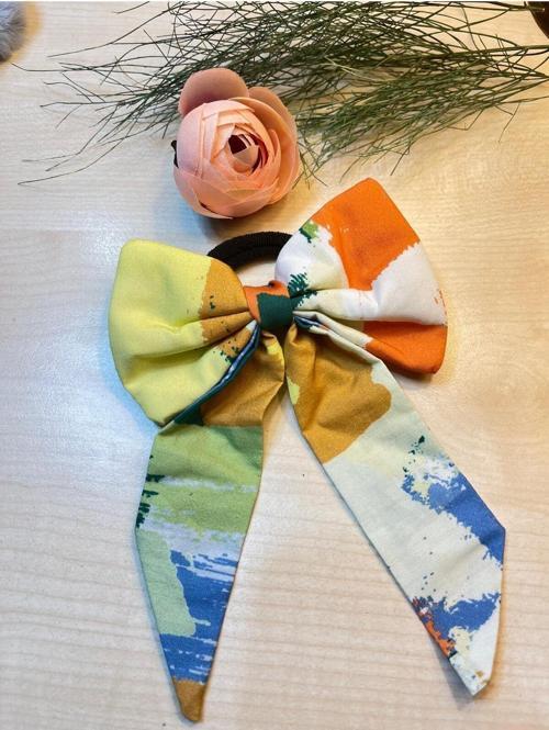 Fiyonklu Kuyruklu Havlu Lastik Toka