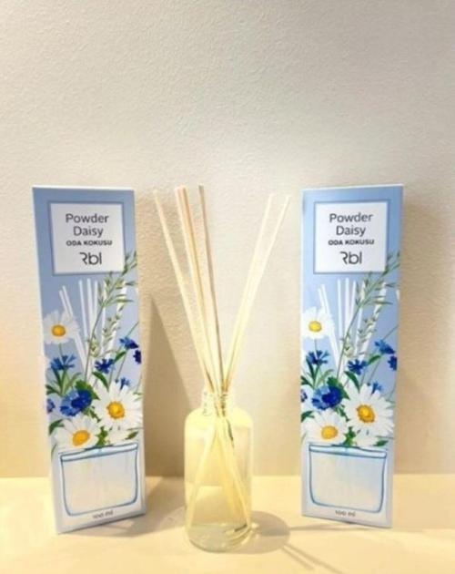 Berg - Powder Daisy Oda Kokusu 2 Adet