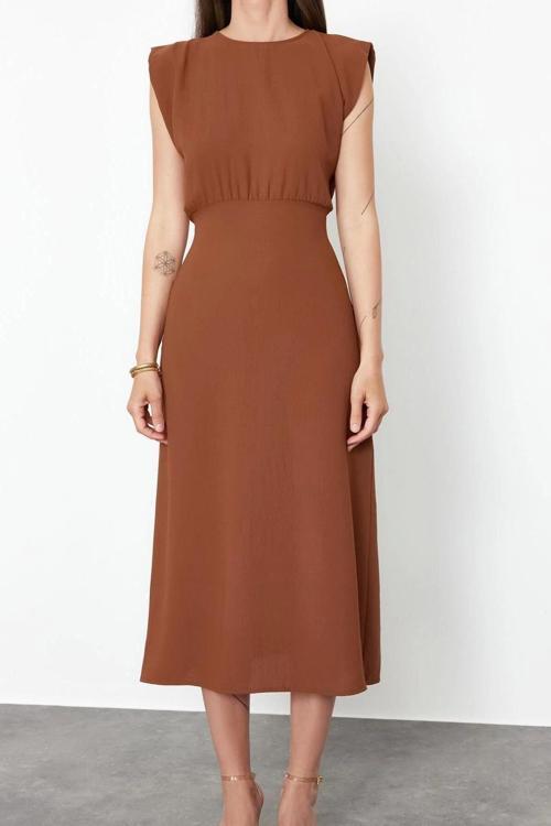 Moda Regular Gündüz Gece Aerobin Dokuma Bisiklet Yaka Kolsuz Kol A-Line Midi Boy Elbise