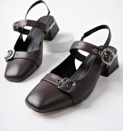 YUQİ Arkası Açık Küt Burun Çift Kemerli Kadın Günlük Klasik Kısa Topuklu Ayakkabı