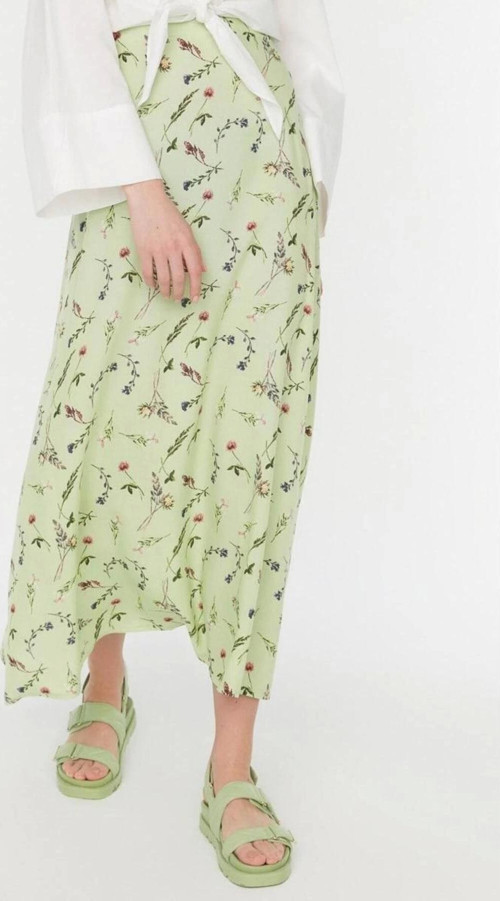 Moda Tesettür Regular Çiçekli Desen Günlük Maxi Boy Puantiye Desenli Çan Dokuma Etek