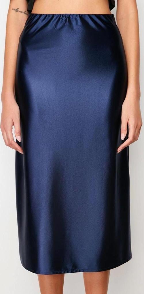 Moda A-line Düz Desen Günlük Midi Boy Premium Saten A Kesim Çan Form Etek