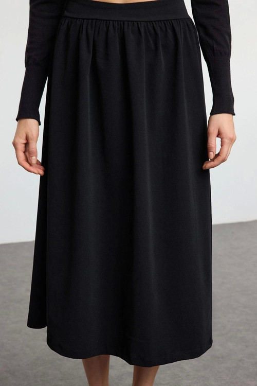 Modern Tarz Astarsız Örme Midi Boy Beli Lastikli Dokuma Görünümlü Örme Kloş Etek