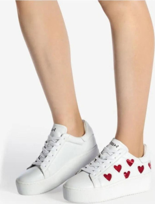 Cute Beyaz Yanları Payetli Kalp Süslemeli Yüksek Tabanlı Deri Sneaker Kadın Ayakkabı