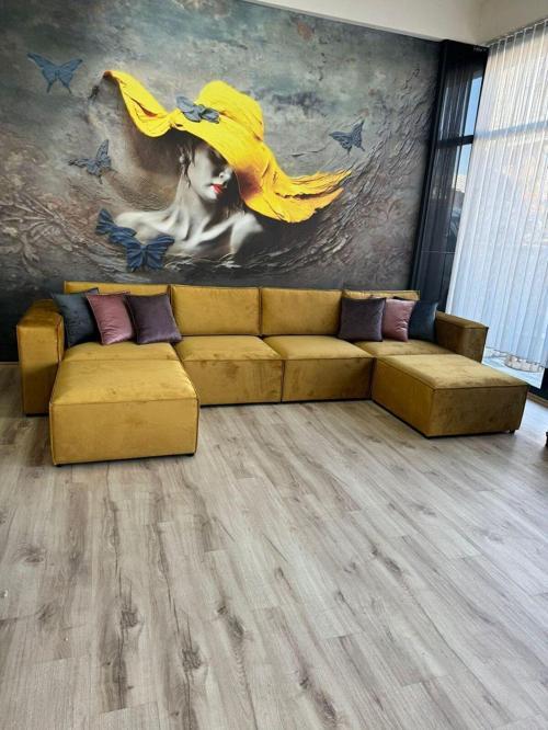 Angelo 4 Modül + 2 Puf Köşe Koltuk Takımı Bayb Face Kadife Safran