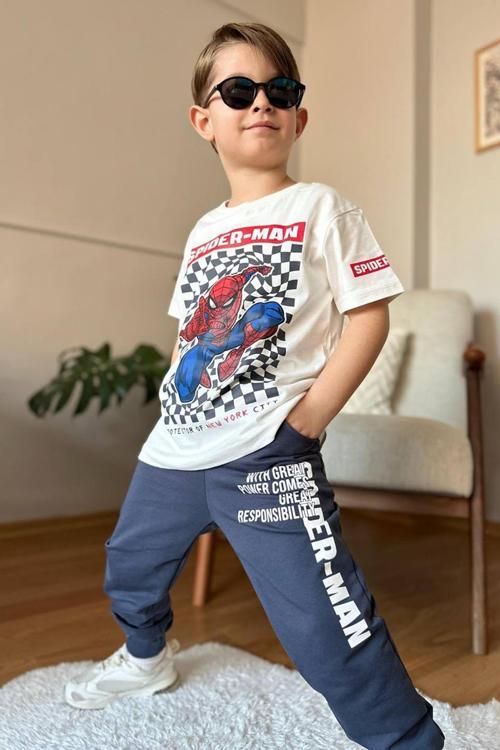 Erkek Çocuk Kare Desen ve Örümcek Adam Detay ve Yazı Baskılı T-Shirt Füme Eşofman Takım