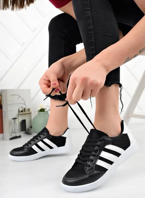 Kadın Çizgili Fileli Spor Yürüyüş Ayakkabısı