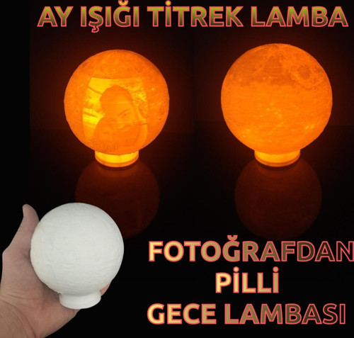 Kişiye Özel Ay Yüzeyi Gece Lambası – Romantik ve Şık Bir Dokunuş