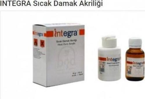 Integra Sıcak Damak Akriliği Diş Hekimliği Fakültesi Öğrencileri Için 80 gr Akrilik + 50 ml Likit