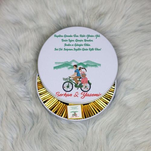 Sevgiliye Hediye Metal Kutuda Çikolata 100 Adet 027