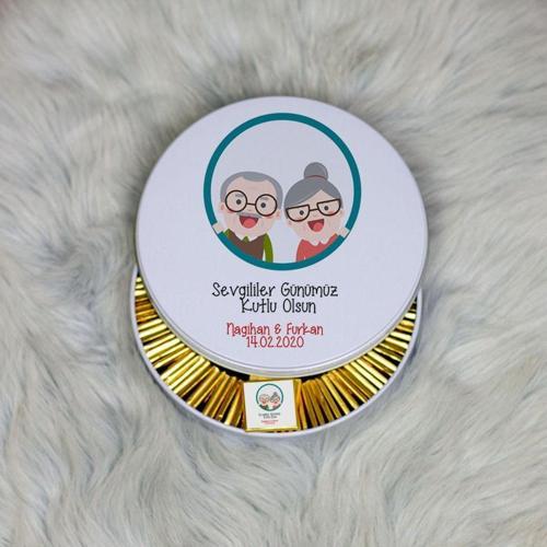 Sevgiliye Hediye Metal Kutuda Çikolata 100 Adet 002