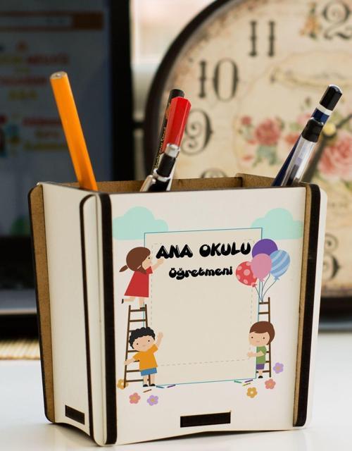 Ana Okulu Öğretmeni Kalemlik