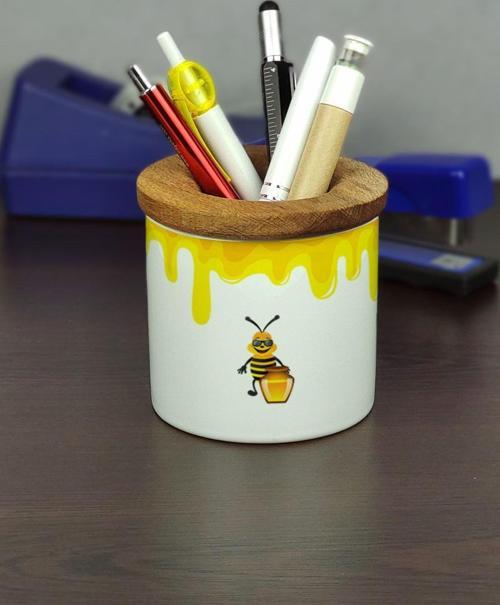 Arı Tasarımlı Seramik Kalemlik