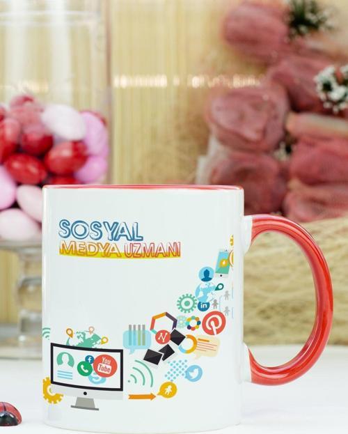 Sosyal Medya Uzmanı Kupa Bardak Kırmızı