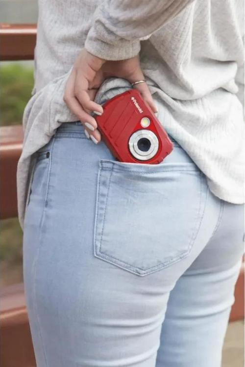 IS048 Su Geçirmez Anında Paylaşımlı Dijital Fotoğraf Makinesi Red