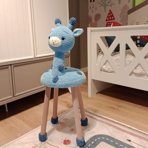 Hayvan Figürlü Ahşap Amigurumi Çocuk Taburesi Mavi Zürafa
