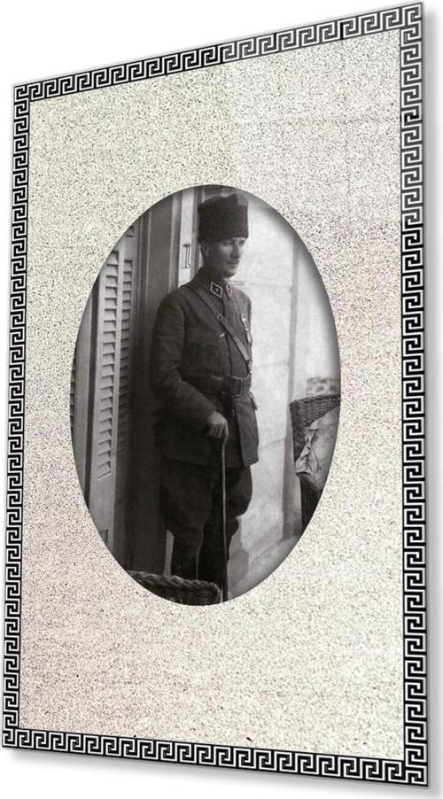 Çerçeveli Atatürk Cam Tablo 4Mm Dayanıklı Temperli Cam, Framed Atatürk Glass Wall Art