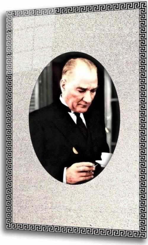 Atatürk Cam Tablo