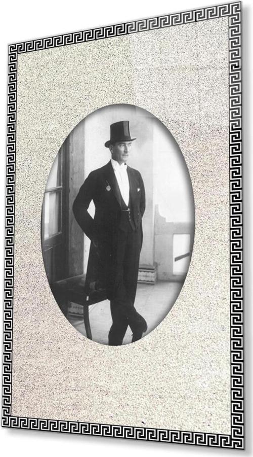 Çerçeveli Atatürk Cam Tablo 4Mm Dayanıklı Temperli Cam, Framed Atatürk Glass Wall Art