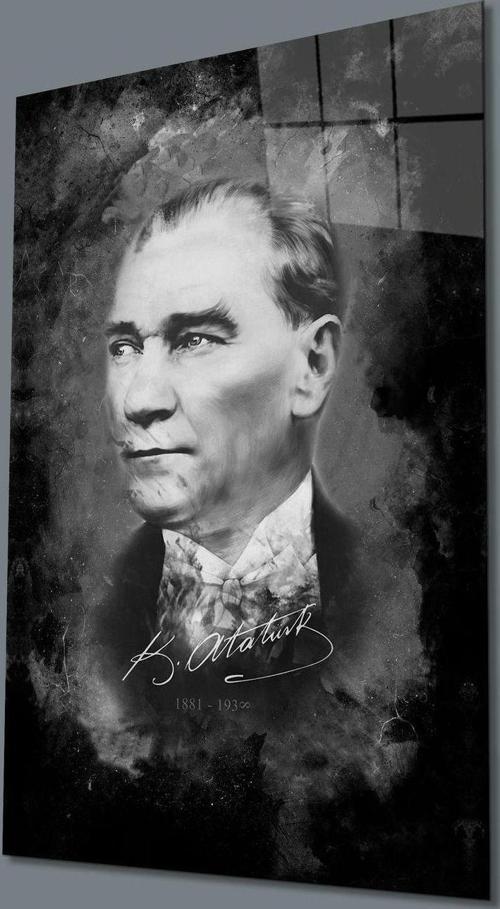 Atatürk Portresi Siyah Beyaz Cam Tablo, Uv Baskılı Ve Temperli, Hediyelik
