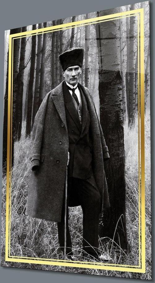 Gold Şerit Siyah Beyaz Atatürk Cam Tablo, Uv Baskılı Ve Temperli, Hediyelik