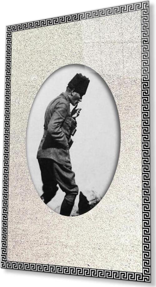 Çerçeveli Atatürk Cam Tablo 4Mm Dayanıklı Temperli Cam, Framed Atatürk Glass Wall Art