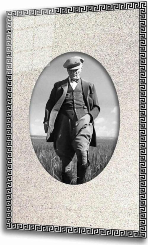 Atatürk Cam Tablo