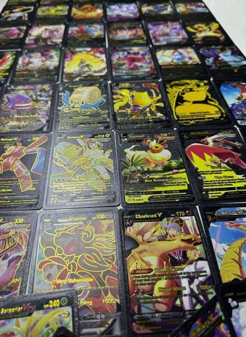 Pokemon Black Oyun Kartları 55 Adet Yeni Seri Vstar, Vmax Ve GX Modelleri Bir Arada