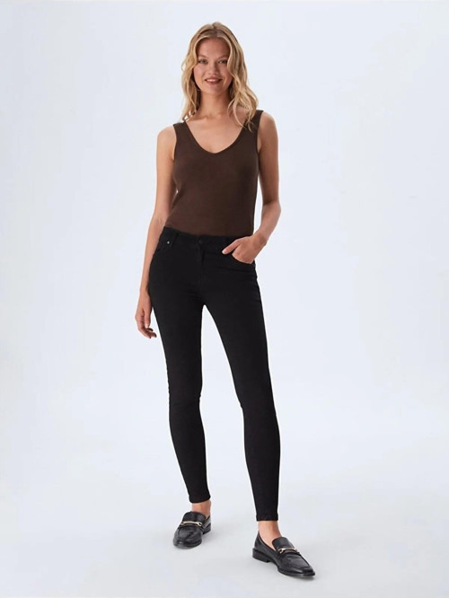 Lonıa Tall Black Wash Kadın Jean