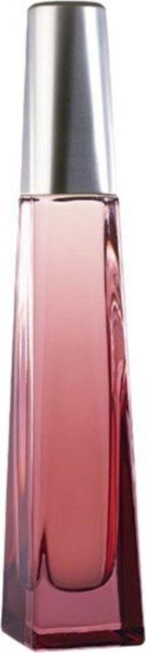 Surrender Edt 50 Ml Kadın Parfümü 73757272656646572686572