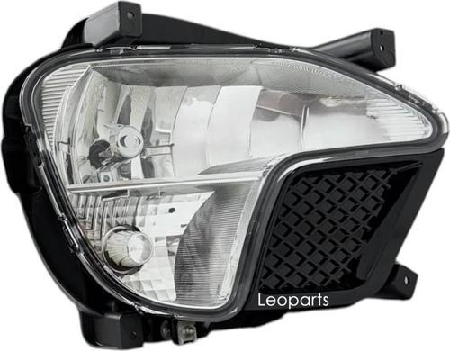 Korando Sports Sis Lambası Sağ (Park Yeri Kapalı) 2012-2017 83202-32600