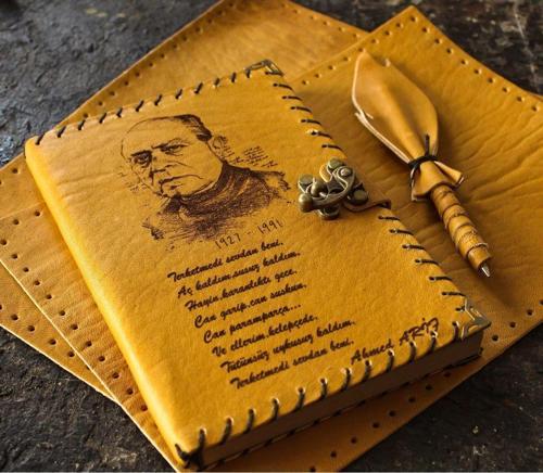 Ahmet Arif Şiirli Hediyelik Deri Defter