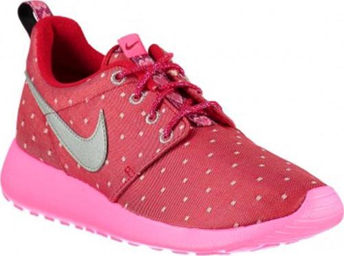NIKE ROSHERUN PRINT KADIN AYAKKABI  677784-606