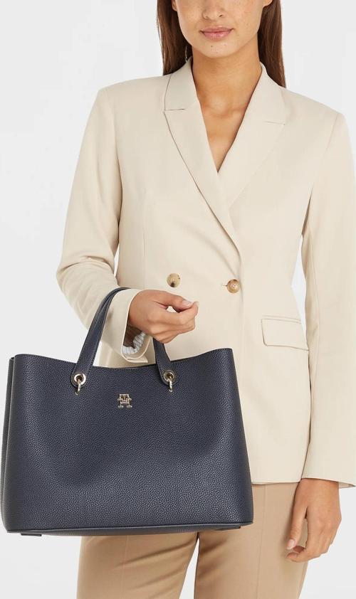 TOMMY HILFIGER KADIN OMUZ ÇANTASI AW0AW15177-DW6