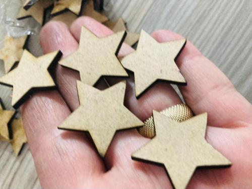 25 Adet Ahşap 3 Cm Boyanabilir Yıldız Hediyelik Süsleme Ürünü Ahşap Yıldız