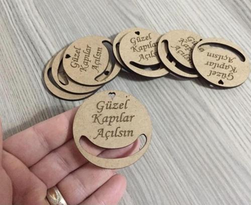 25 Adet Ham Ahşap Güzel Kapılar Açılsın Yazılı Makrome Anahtarlık Ahşabı 5 Cm