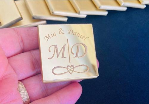 20 Adet Gold Pleksi Yazılı Nikah Nişan Söz Düğün Çikolatası Hediyelik Çikolata Pleksi Çikolata