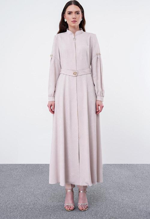 Dik Yaka Kemer ve Kol Aksesuarlı Bej Pardesü 13501