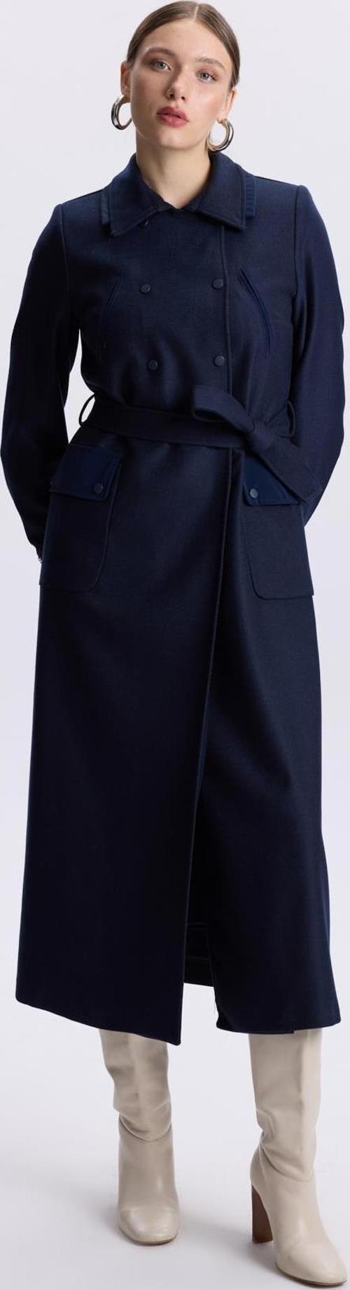 Gömlek Yaka Cep Detaylı Lacivert Pardesü 13579