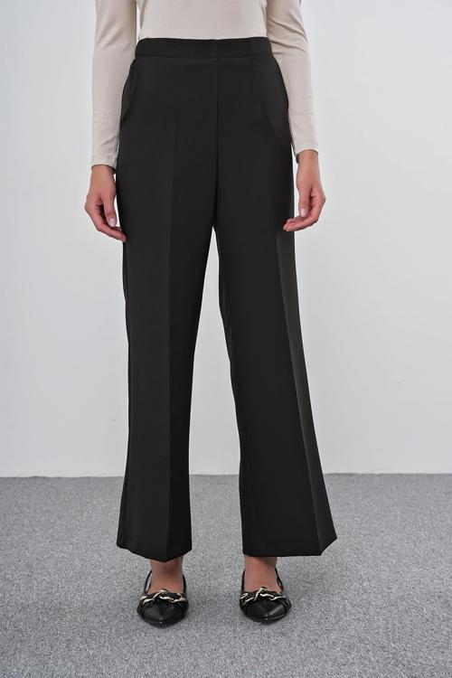 Bel Lastik Detaylı Bol Paça Siyah Kumaş Pantolon P-0102