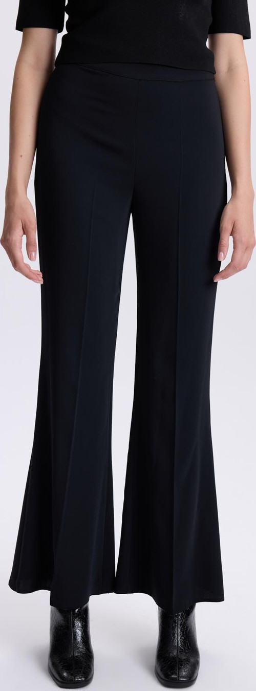 Yüksel Bel Geniş Paça Siyah Pantolon P-0204