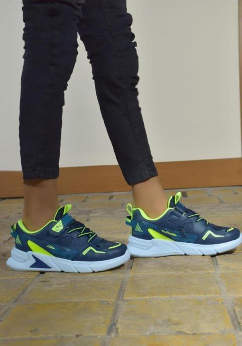 Erkek Çocuk Lacivert Siyah Spor Ayakkabı