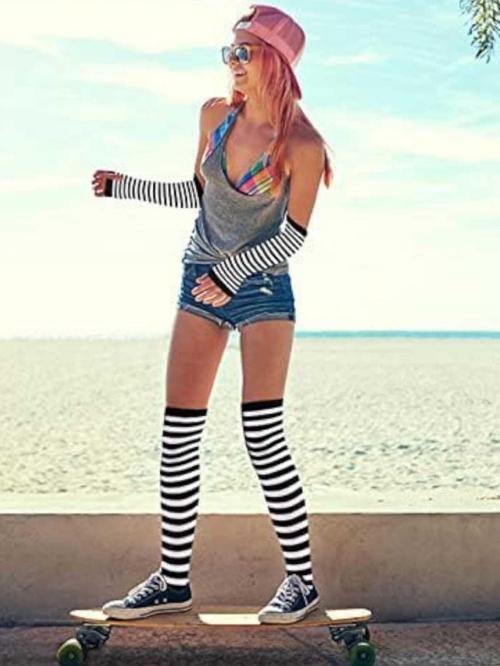 Pamuklu Diz Üstü Çorap Ve Tek Parmak Çizgili Punk Kolluk Eldiven 2'Li Set