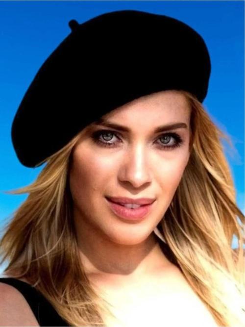 Kadın Fransız Keçe Ressam Bere