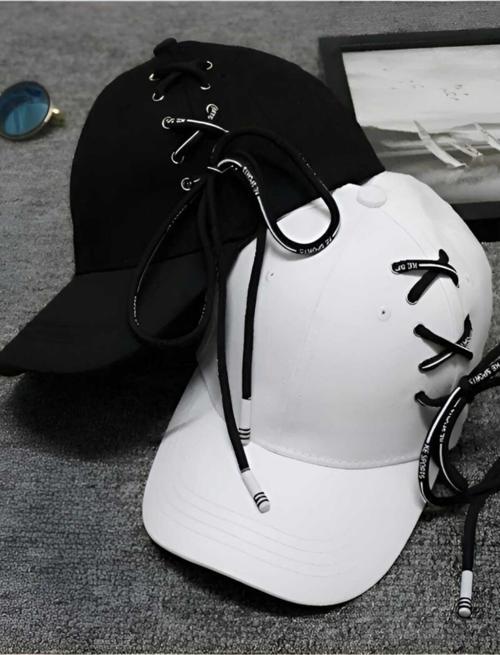 Unisex K Pop Tasarım Bağcıklı Arkadan Ayarlanabilir Tasarım Şapka 2'Li Set